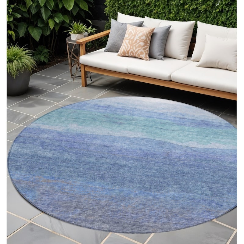 HomeRoots Abstract Modern Rectangle Outdoor Rug - 8' Round
