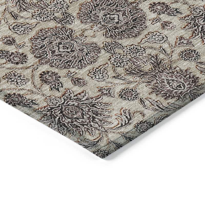 HomeRoots Floral Transitional Rectangle Outdoor Rug