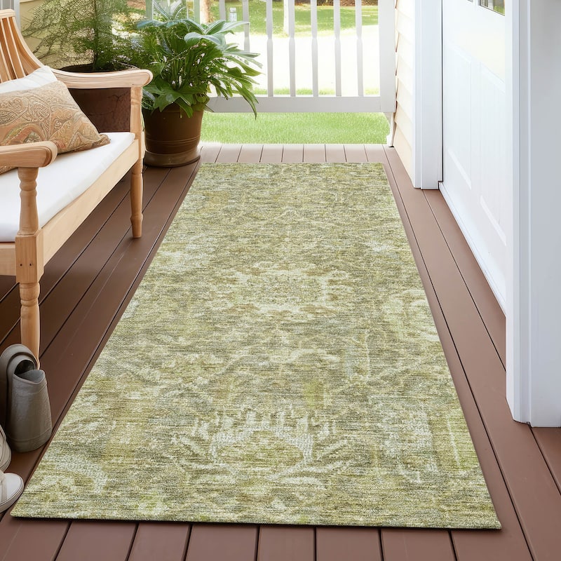 Machine Washable Indoor/ Outdoor Traditional Persian Chantille Rug