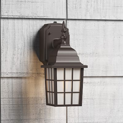 Modern 1-Light Dusk to Dawn Sensor Wall Sconce with 2 GFCI Outlets