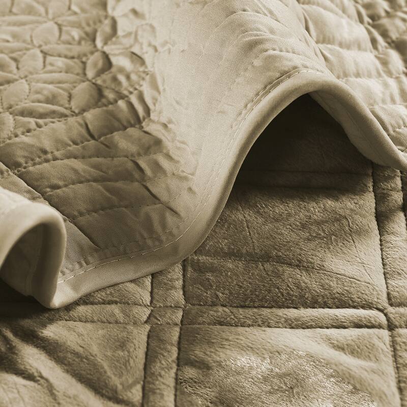 Serenta Supersoft Microplush Quilted 4 Pieces Bedspread Coverlet Set
