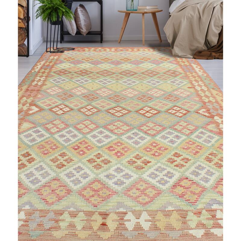 Sun Faded Flatweave Nazan Rust/Lt. Green Rug - 6'6" x 10'0"