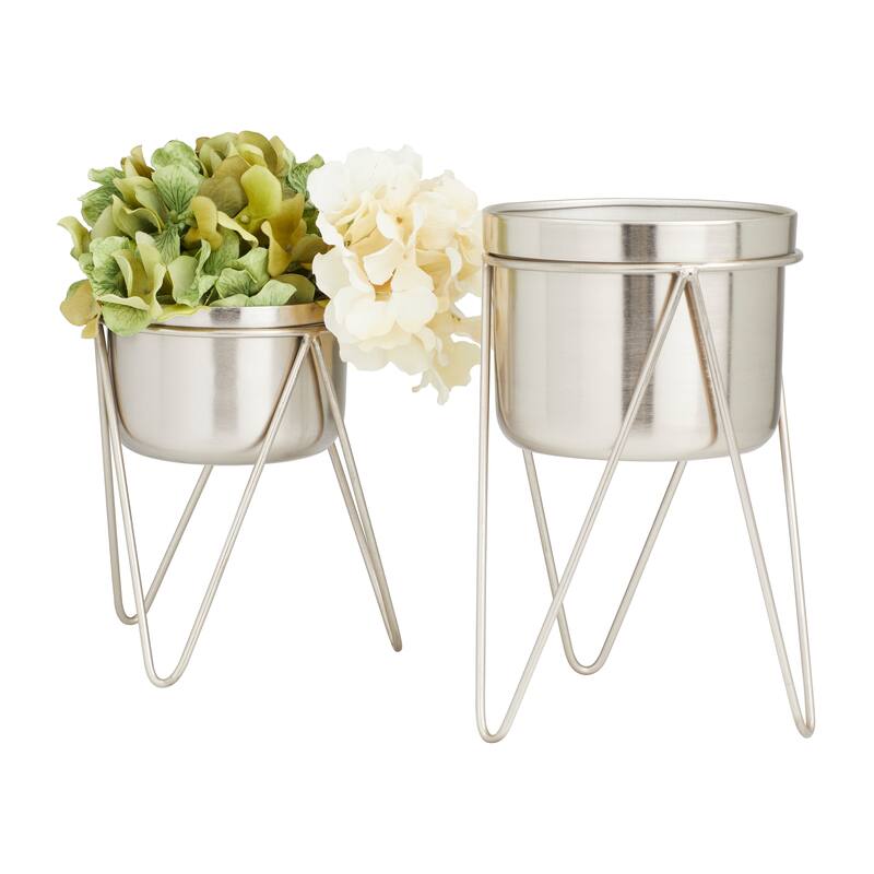 CosmoLiving by Cosmopolitan Metal Modern Planter (Set of 2) - S/2 7", 7"W