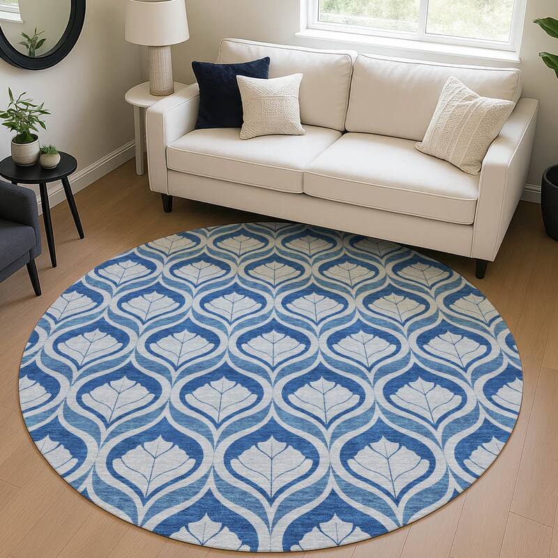 Machine Washable Indoor/ Outdoor Modern Trellis Chantille Rug