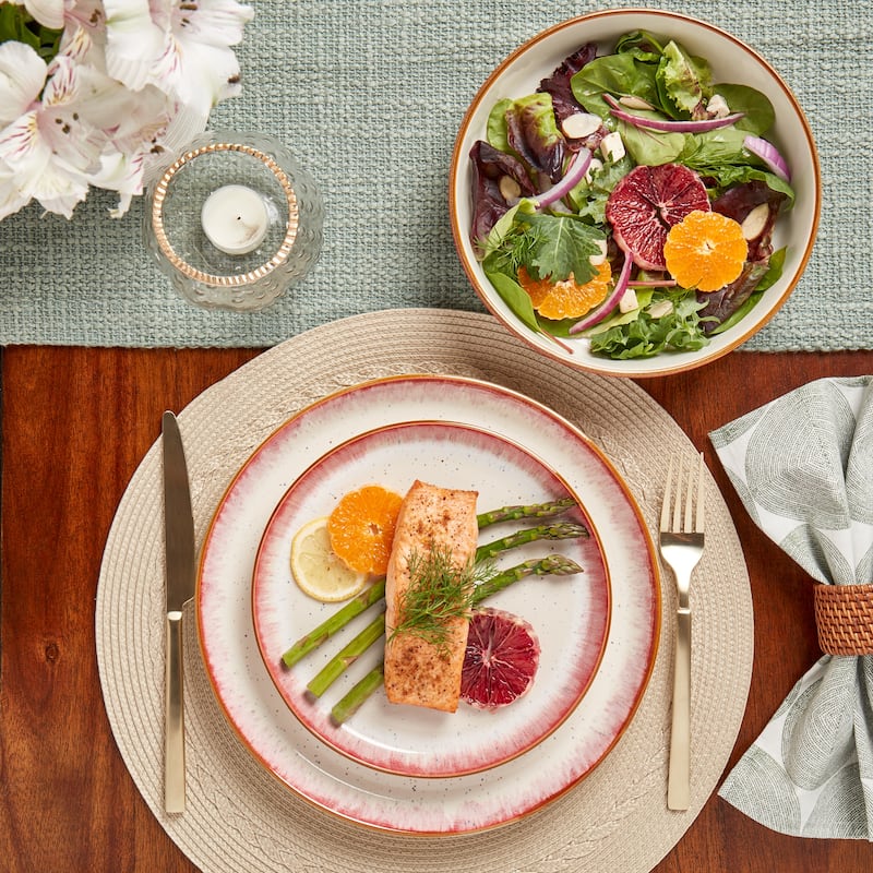 Tabletops Gallery Hanover Berry Stoneware 12-piece Dinnerware Set