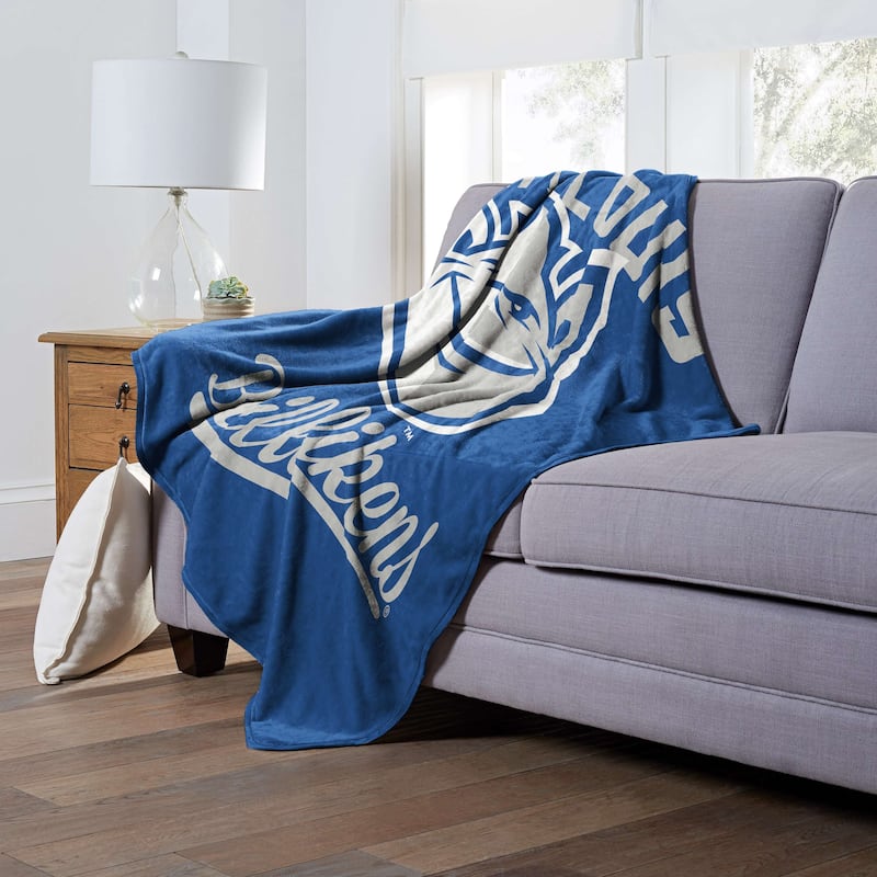 NCAA Atlantic 10 Alumni Silk Touch Throw Blanket