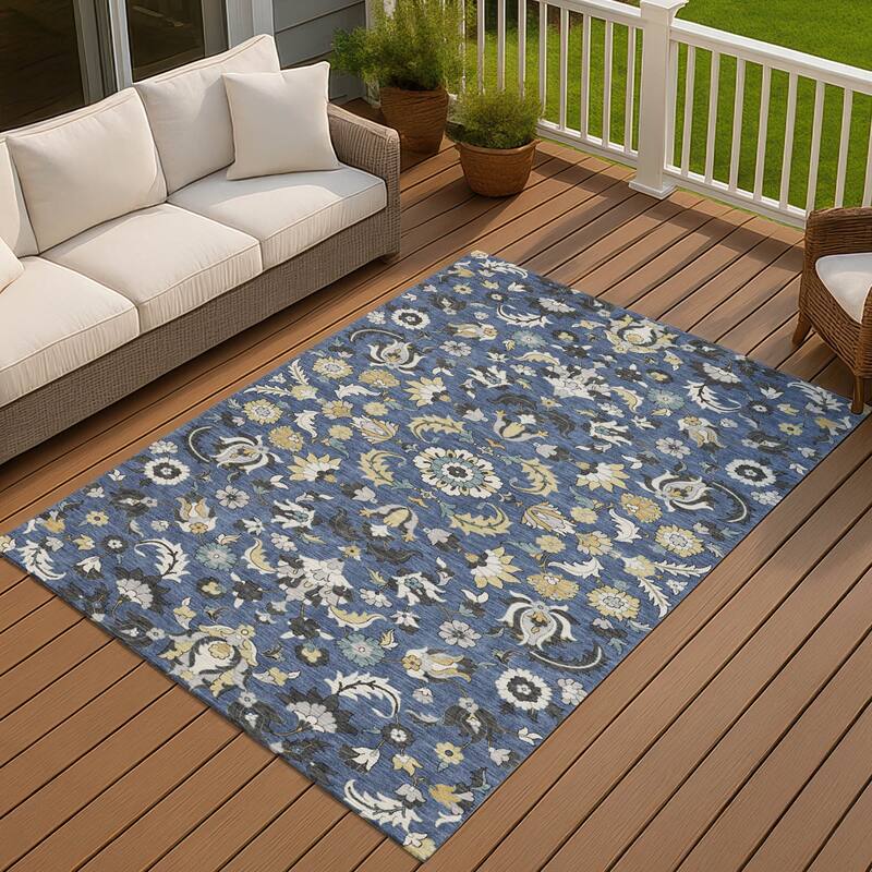 Machine Washable Indoor/ Outdoor Traditional Lanelle Chantille Rug