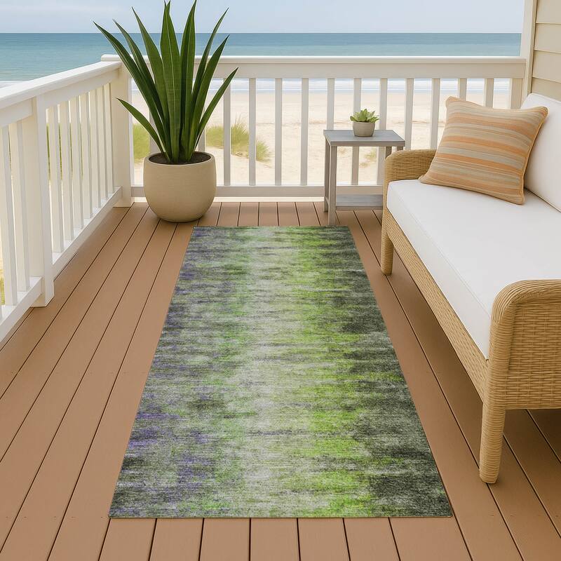 Machine Washable Indoor/ Outdoor Contemporary Ombre Chantille Rug - Olive - 2'3" x 7'6"