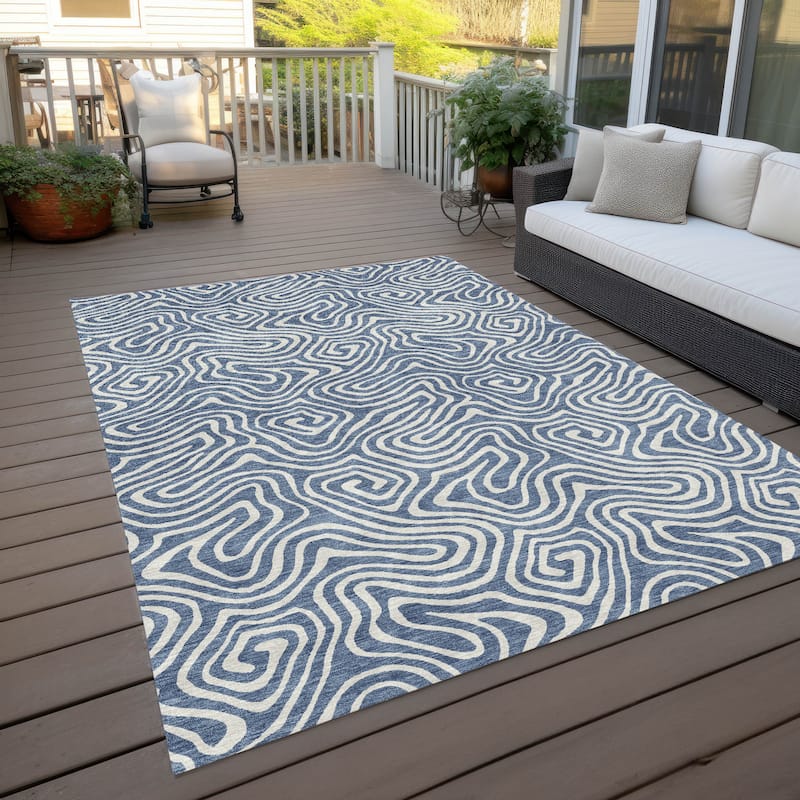 Machine Washable Indoor/ Outdoor Modern Trance Chantille Rug