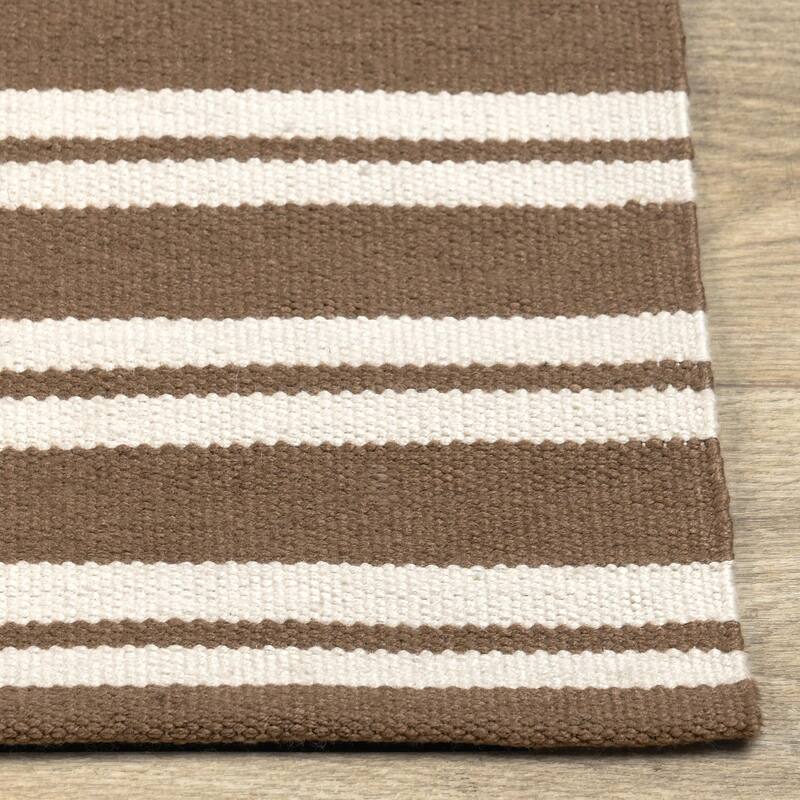 Villa by Classic Home Palma Hand Woven Performance Fabric Rug