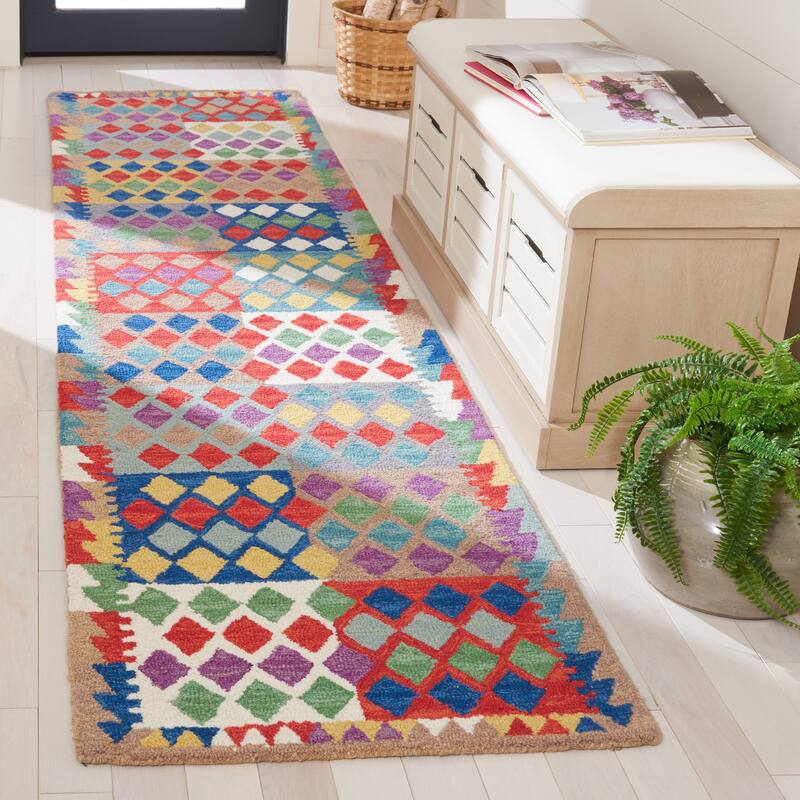 SAFAVIEH Handmade Aspen Arnalda Boho Wool Rug