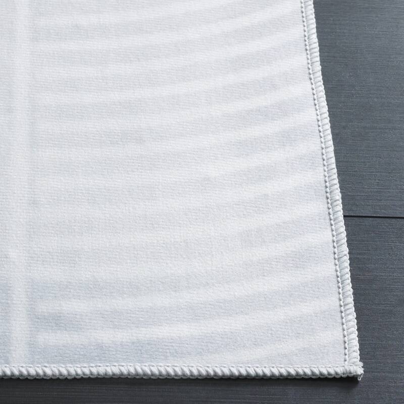 SAFAVIEH Malibu Caryl Modern & Contemporary Rug