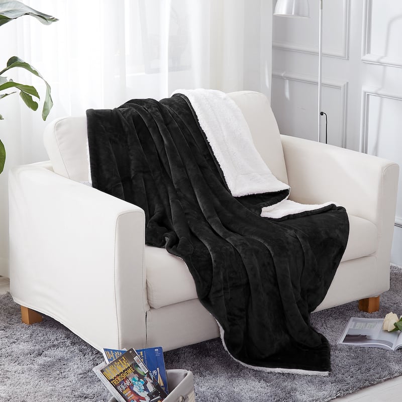 Sherpa Blanket - Fluffy & Soft Plush Bed Blanket - Hypoallergenic - Reversible - Lightweight - Twin - Black
