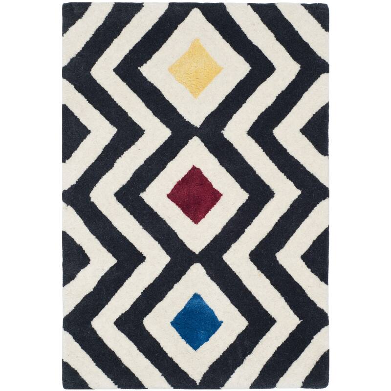 SAFAVIEH Handmade Soho Fabiola Diamond N.Z. Wool/ Viscose Rug - 2' x 3' - Beige/Charcoal