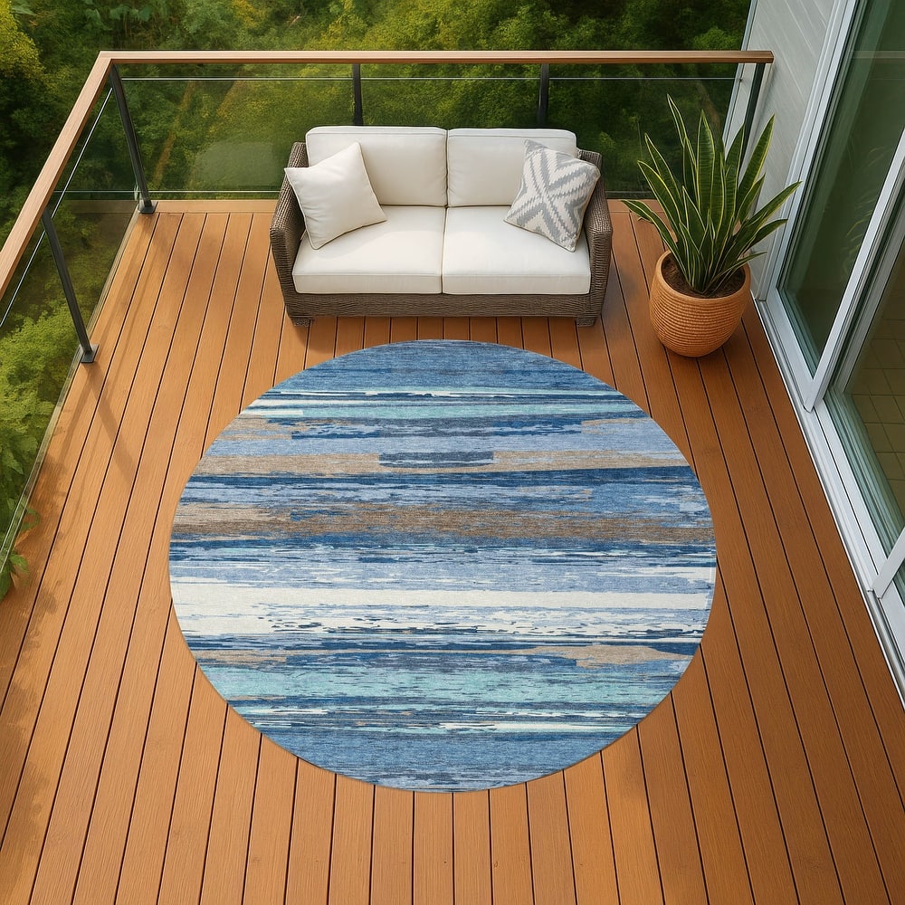 Machine Washable Indoor/ Outdoor Abstract Stripes Chantille Rug