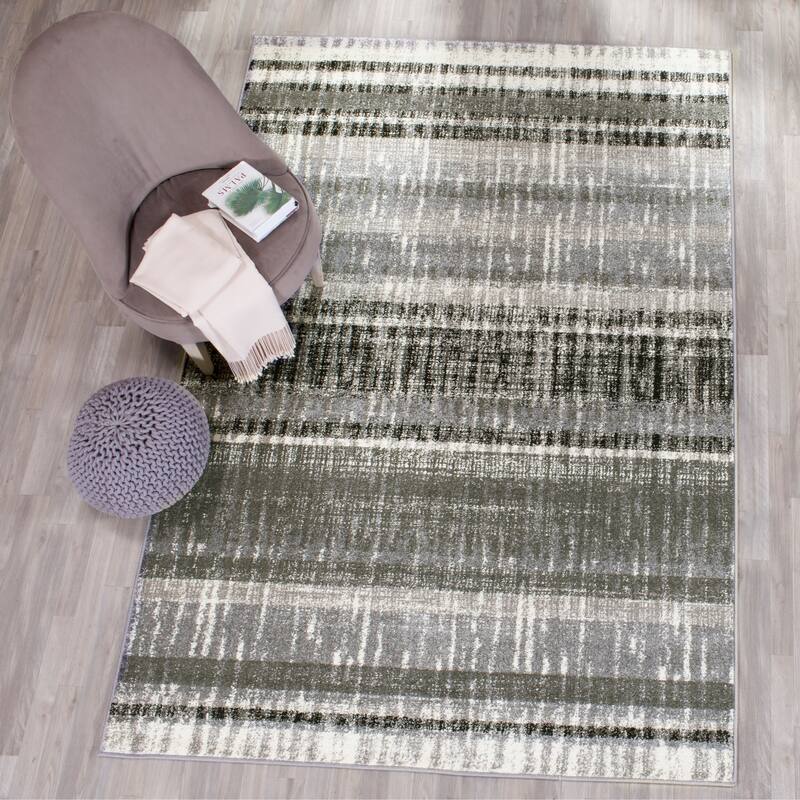 SAFAVIEH Evoke Karrie Distressed Vintage Boho Rug