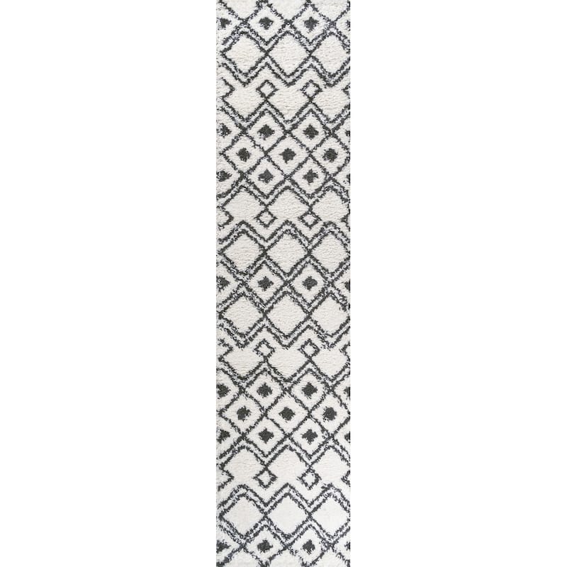 JONATHAN Y Sura Moroccan Diamond Shag Area Rug - 2 X 8 - White/Black