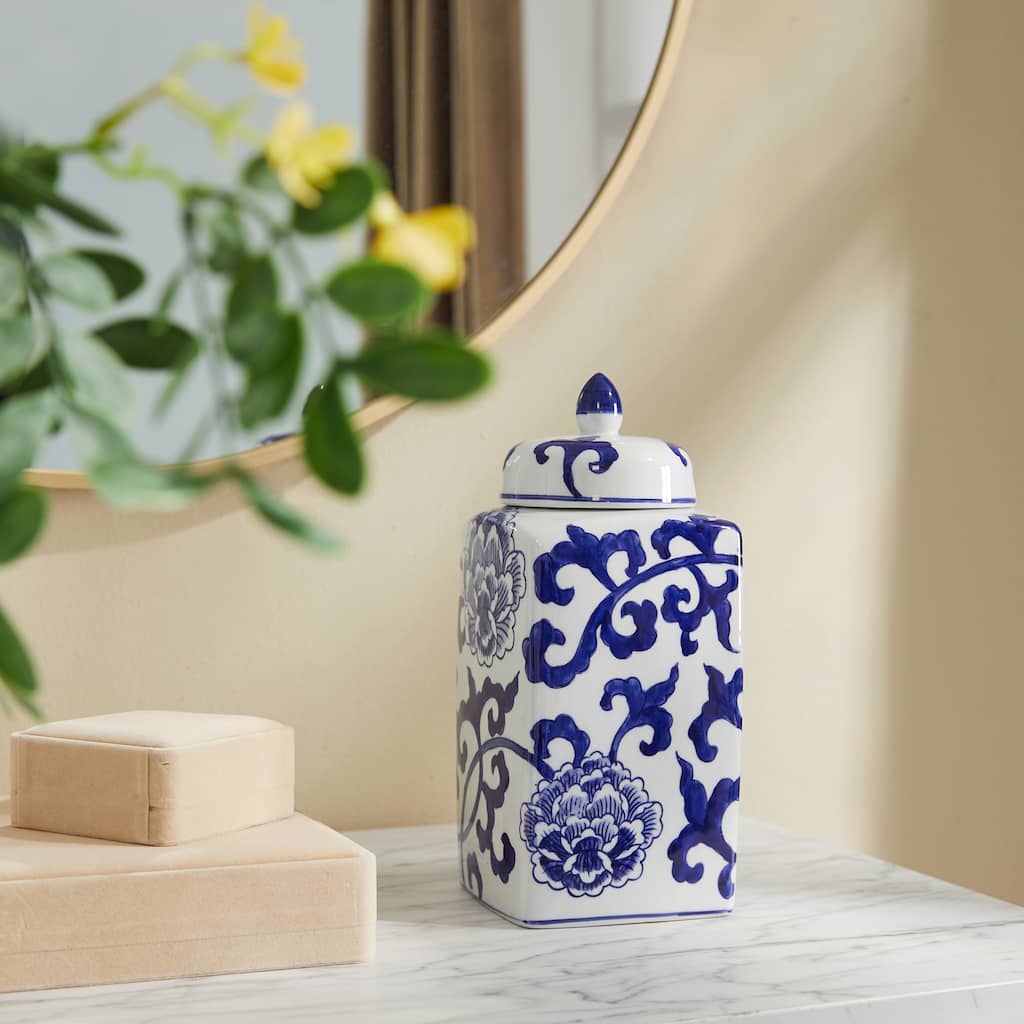 Decorative Porcelain Ginger Jar with Finial Lid