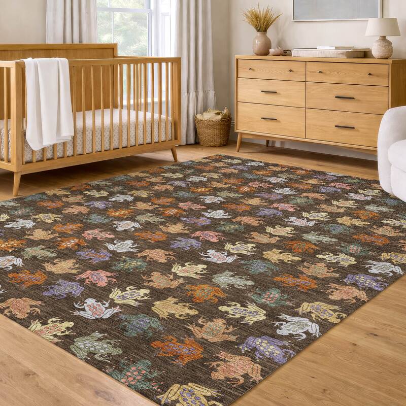 Machine Washable Indoor/ Outdoor Modern Frogs Chantille Rug