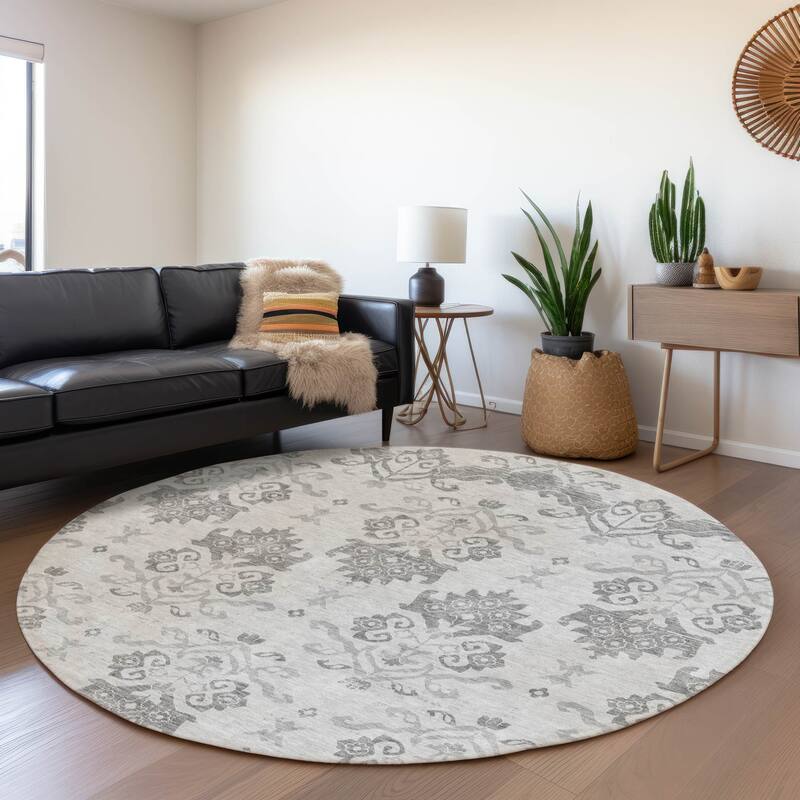 Machine Washable Indoor/ Outdoor Chantille Damask Medallion Rug