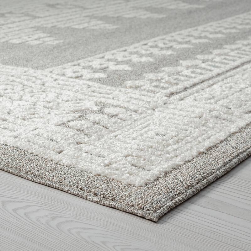 Monique Moroccan Diamond Indoor Area Rug
