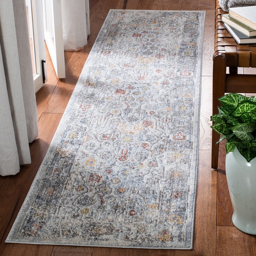 SAFAVIEH History Monique Distressed Rug