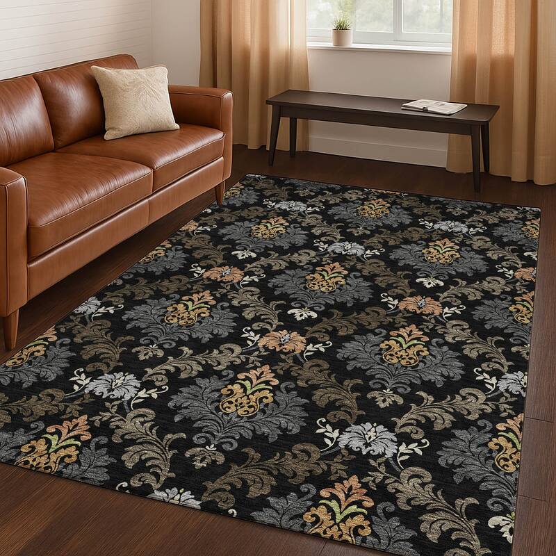 Machine Washable Indoor/ Outdoor Damask Patna Chantille Rug