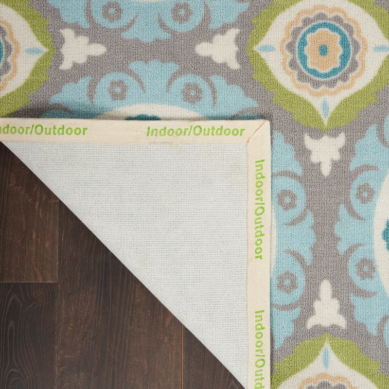 Waverly Sun N' Shade Indoor Outdoor Boho Medallion Area Rug