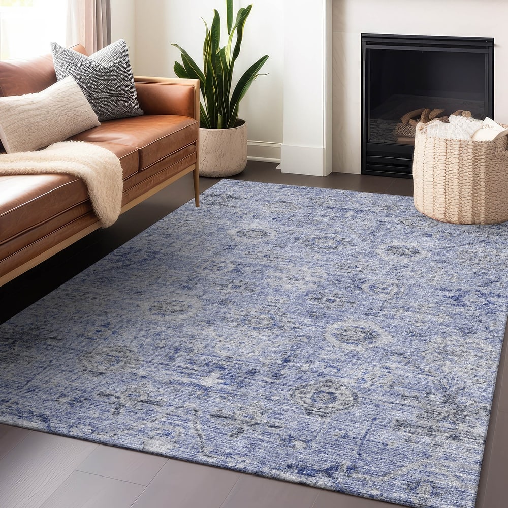 Machine Washable Indoor/ Outdoor Vintage Traditional Chantille Rug