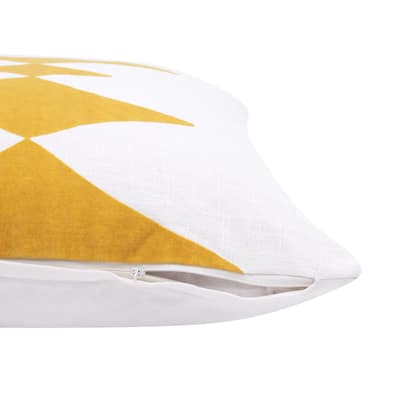 HomeRoots 20" X 20" Yellow And White 100% Cotton Diamond Zippered Pillow