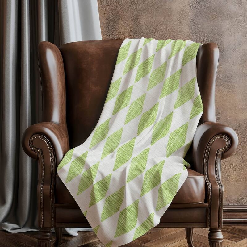 Premium Machine Washable Modern Argyle Sherpa Throw Blanket