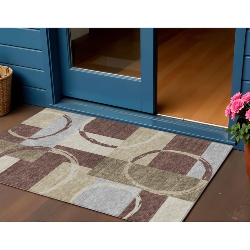 HomeRoots Geometric Modern Rectangle Outdoor Rug - 3' x 5'