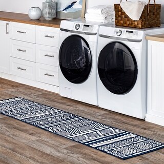 Brooklyn Rug Co Indoor/Outdoor Transitional Labyrinth Area Rug - Bed ...
