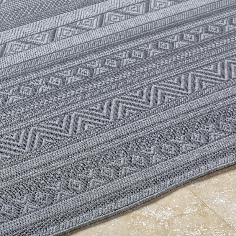 Livabliss Sandra Global Outdoor Area Rug