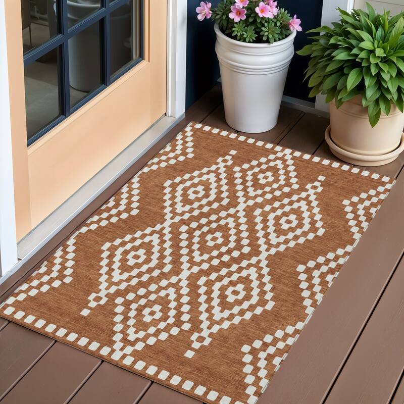 HomeRoots Geometric Transitional Rectangle Outdoor Rug - 3' x 5'