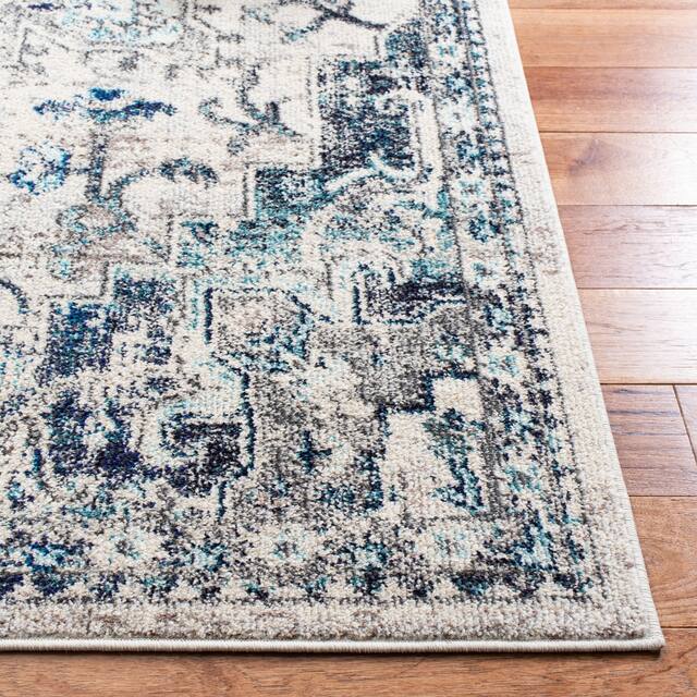 SAFAVIEH Madison Diederike Boho Medallion Distressed Rug