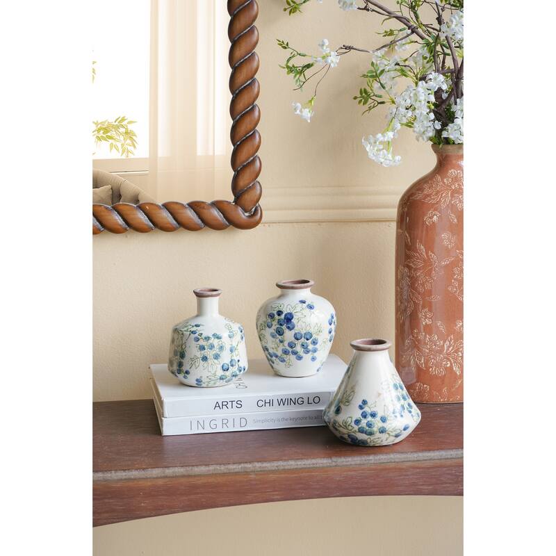 S/3 White Ceramic Mini Vases With Blue Berry Motif