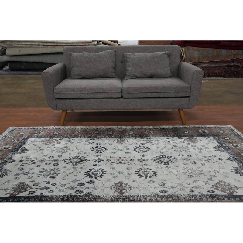 Hand Knotted Oriental Viscose Silk Carpet Traditional Floral Beige & Ivories Tabriz Area Rug - 7' 10'' X 5' 0''