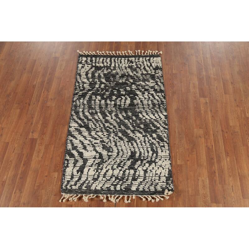 Black & White Moroccan Abstract Rug Hand-Knotted Wool Carpet - 3'0"x 4'11"