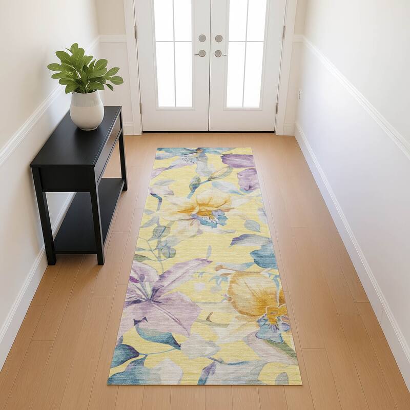 Machine Washable Indoor/ Outdoor Modern Floral Chantille Rug