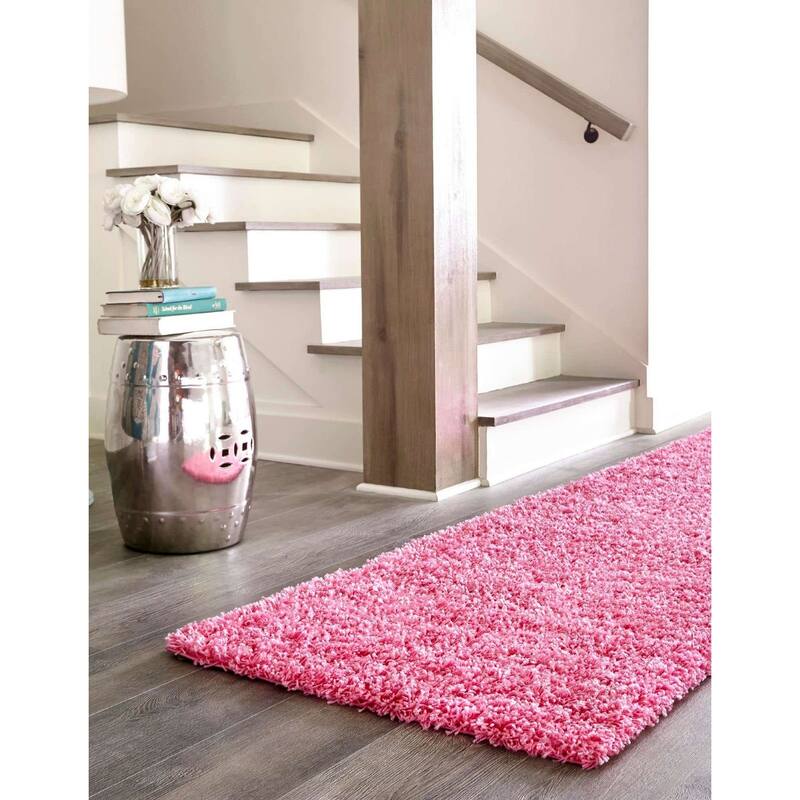 Shag Laurian Collection Area Rug