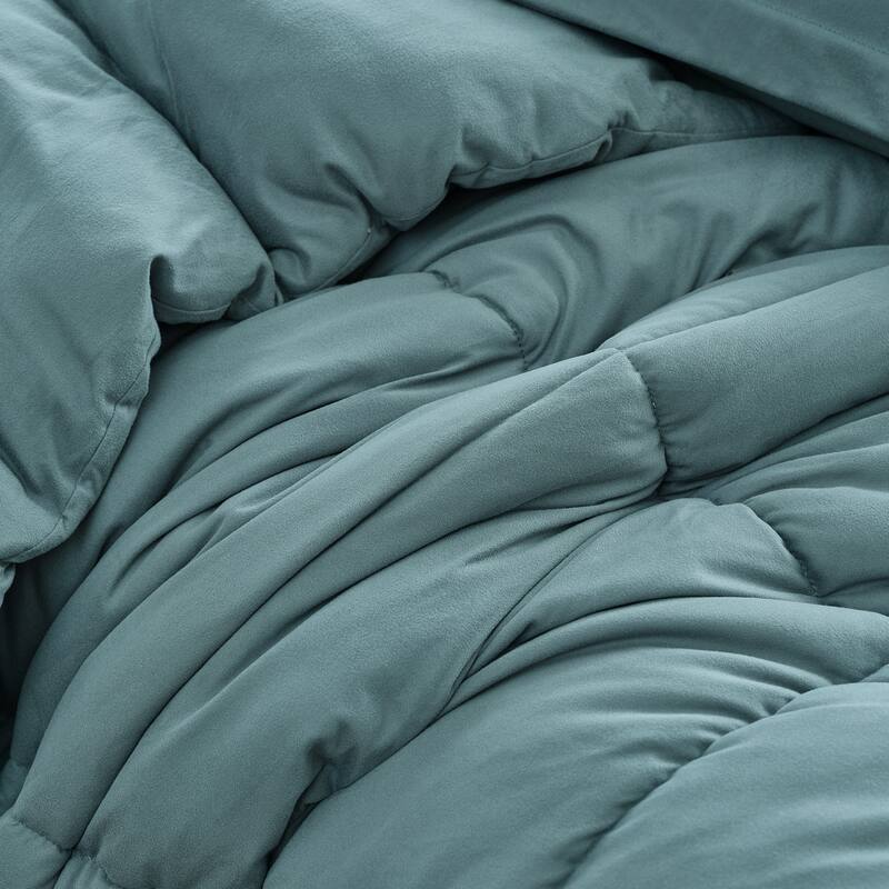In The Thick of It - Coma Inducer® Plush Comforter Set