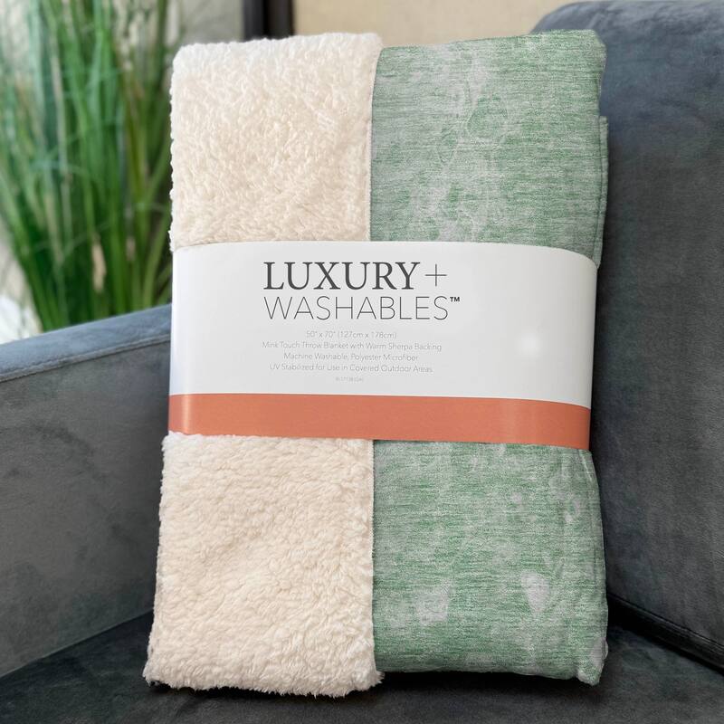 Premium Machine Washable Abstract Flow Sherpa Throw Blanket