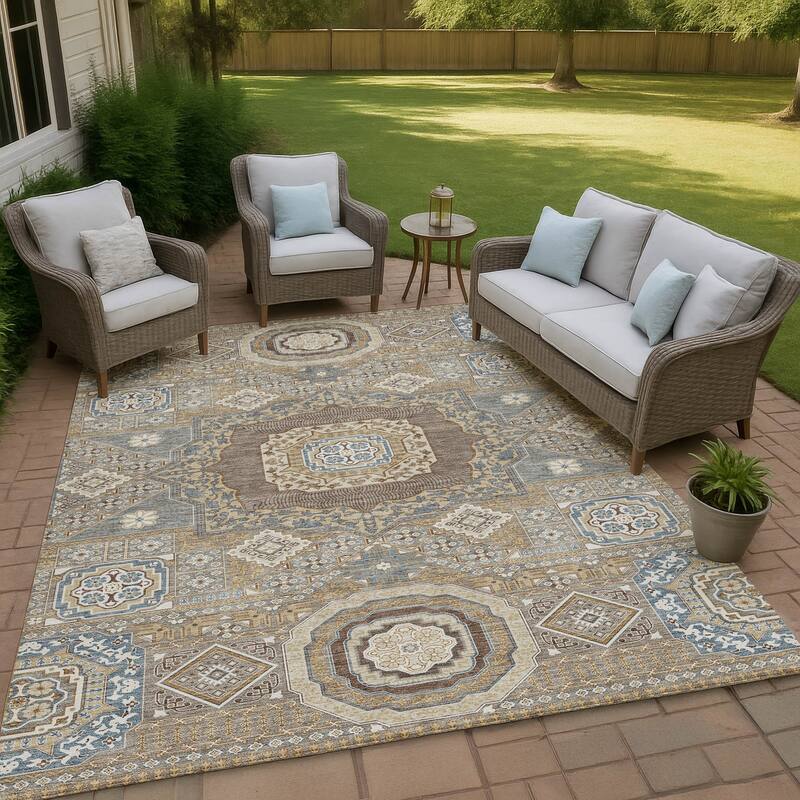 Machine Washable Indoor/ Outdoor Traditonal Isaiah Chantille Rug - Taupe - 9' x 12'