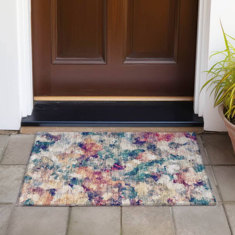 Machine Washable Indoor/Outdoor Modern Artistry Chantille Rug - Putty - 1'8" x 2'6"