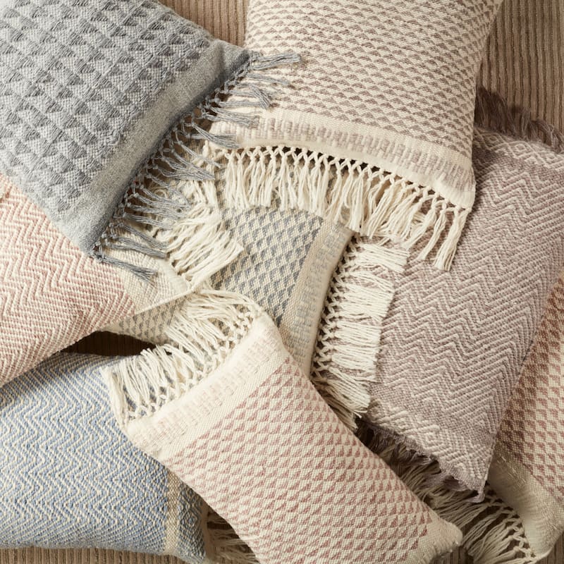 Iker Indoor/ Outdoor Chevron Lumbar Pillow