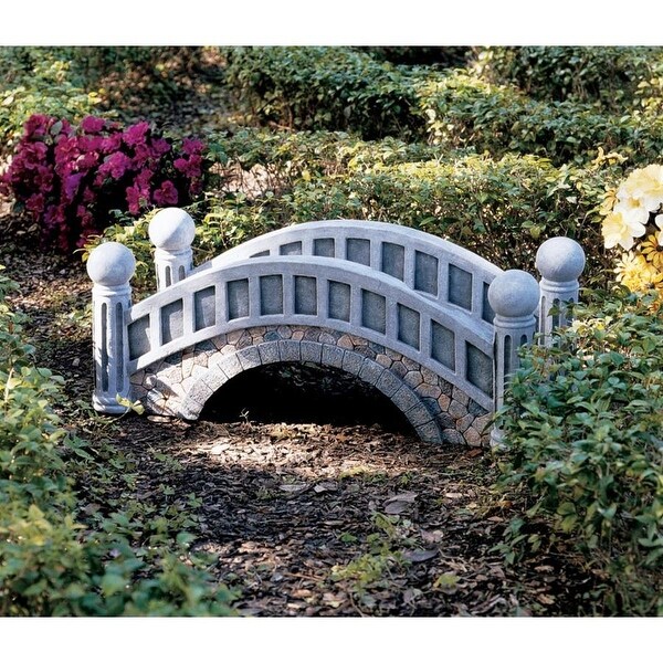 Design Toscano The Halfpence Cobblestone Bridge