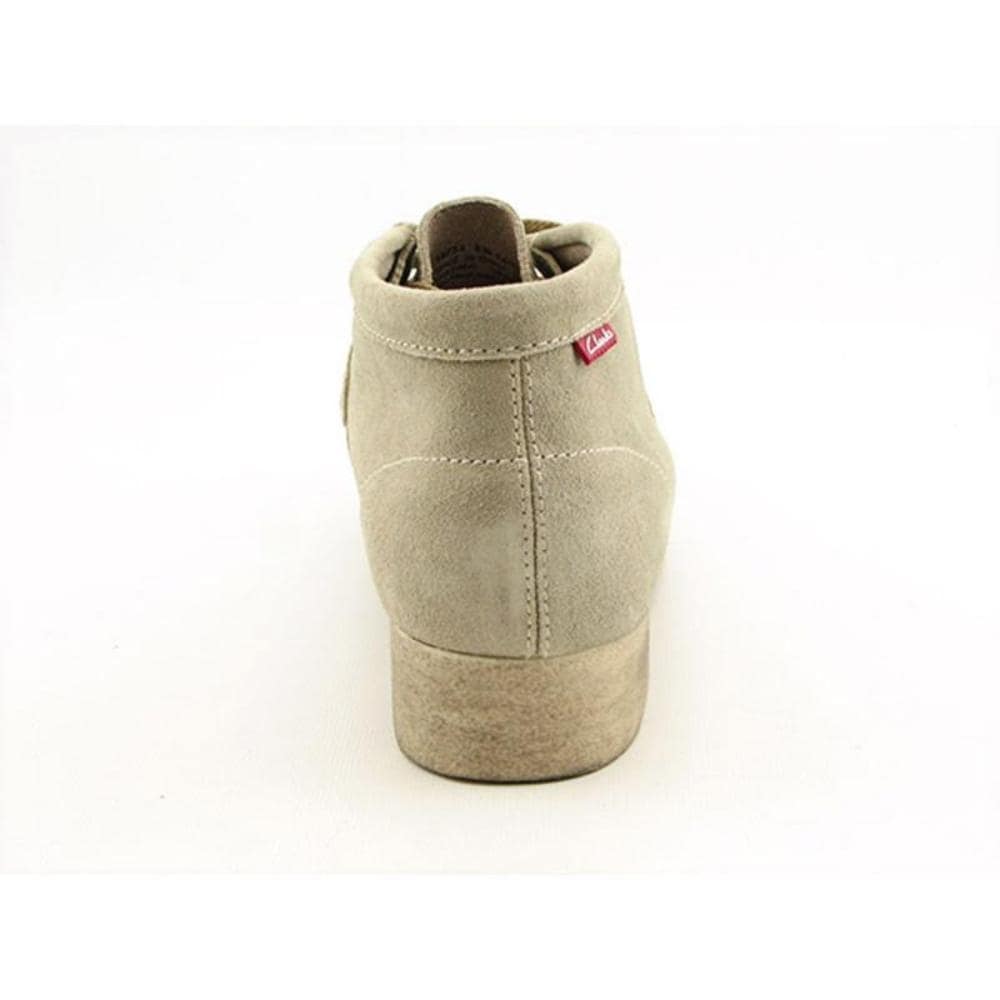 clarks stinson hi moc toe boot