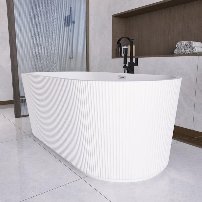 Acrylic Freestanding Flatbottom Soaking Bathtub in Glossy White