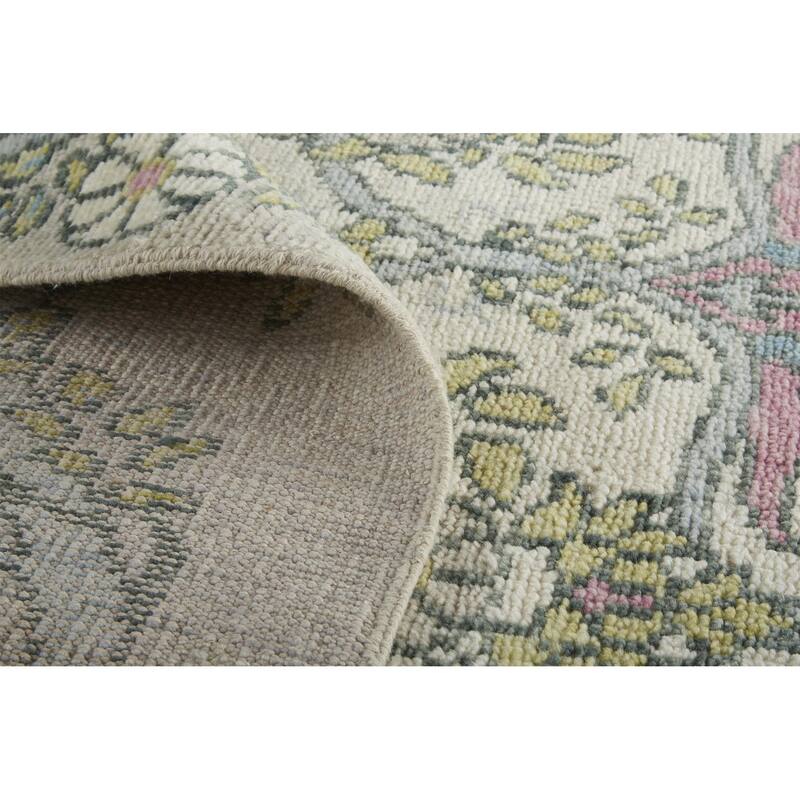 HomeRootsFloral Traditional Rectangle Area Rug